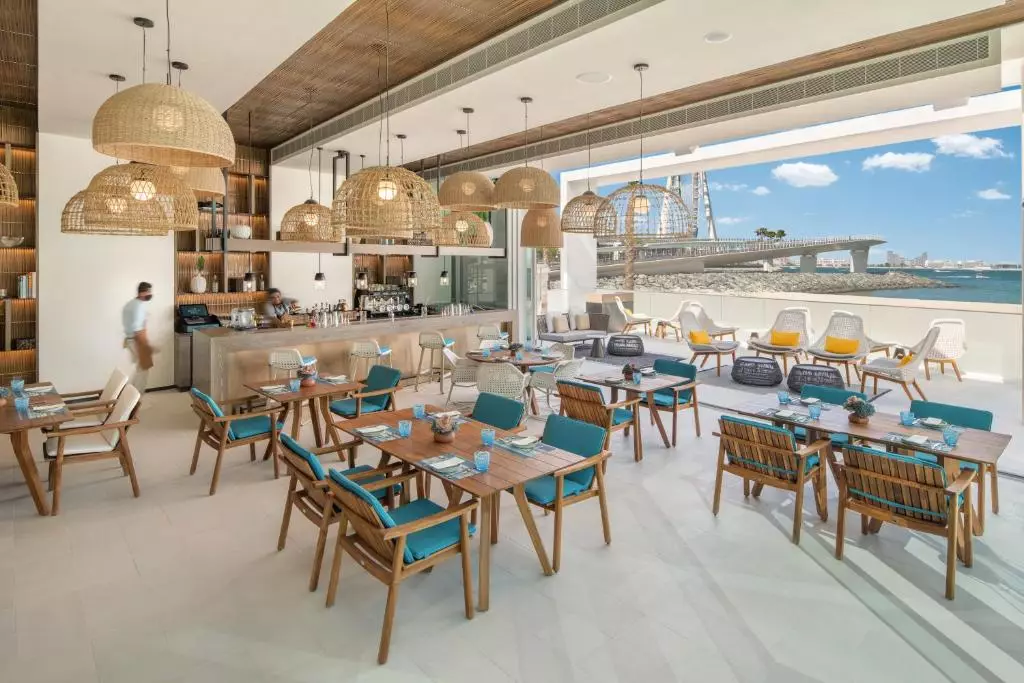 آدرس بیچ ریزورت دبی