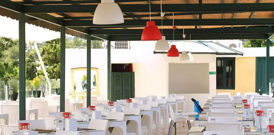 هتل بدروم اسکای لایف