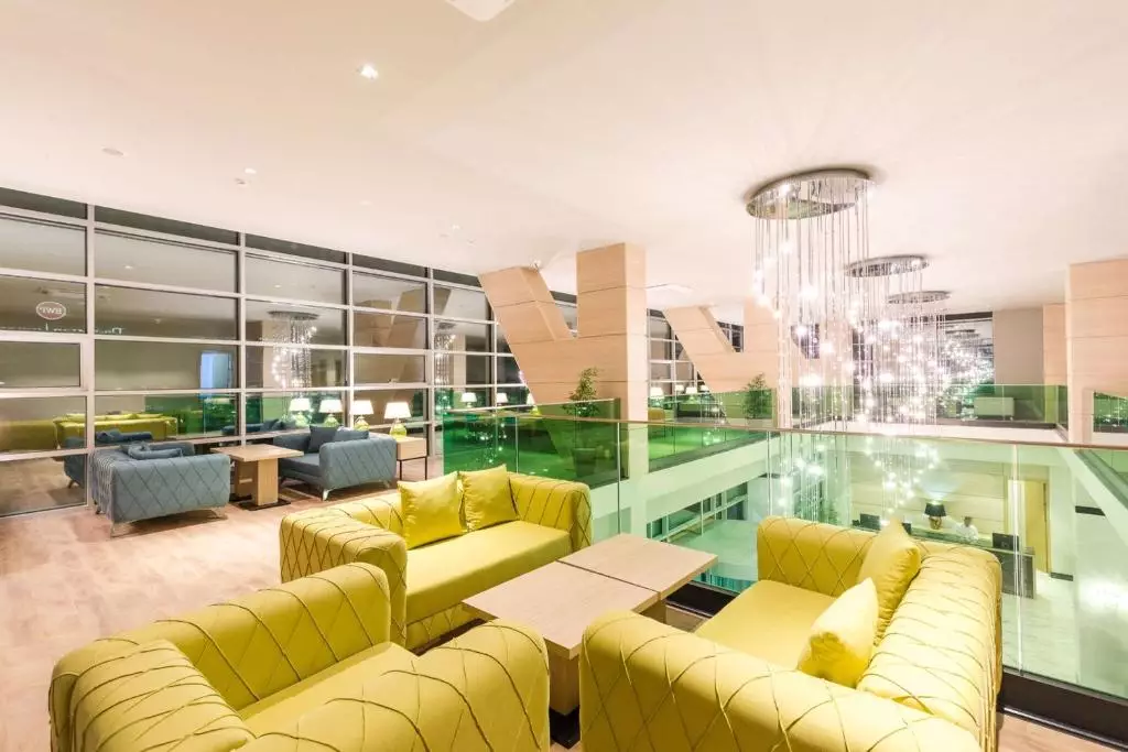 بست وسترن پریمیر باتومی