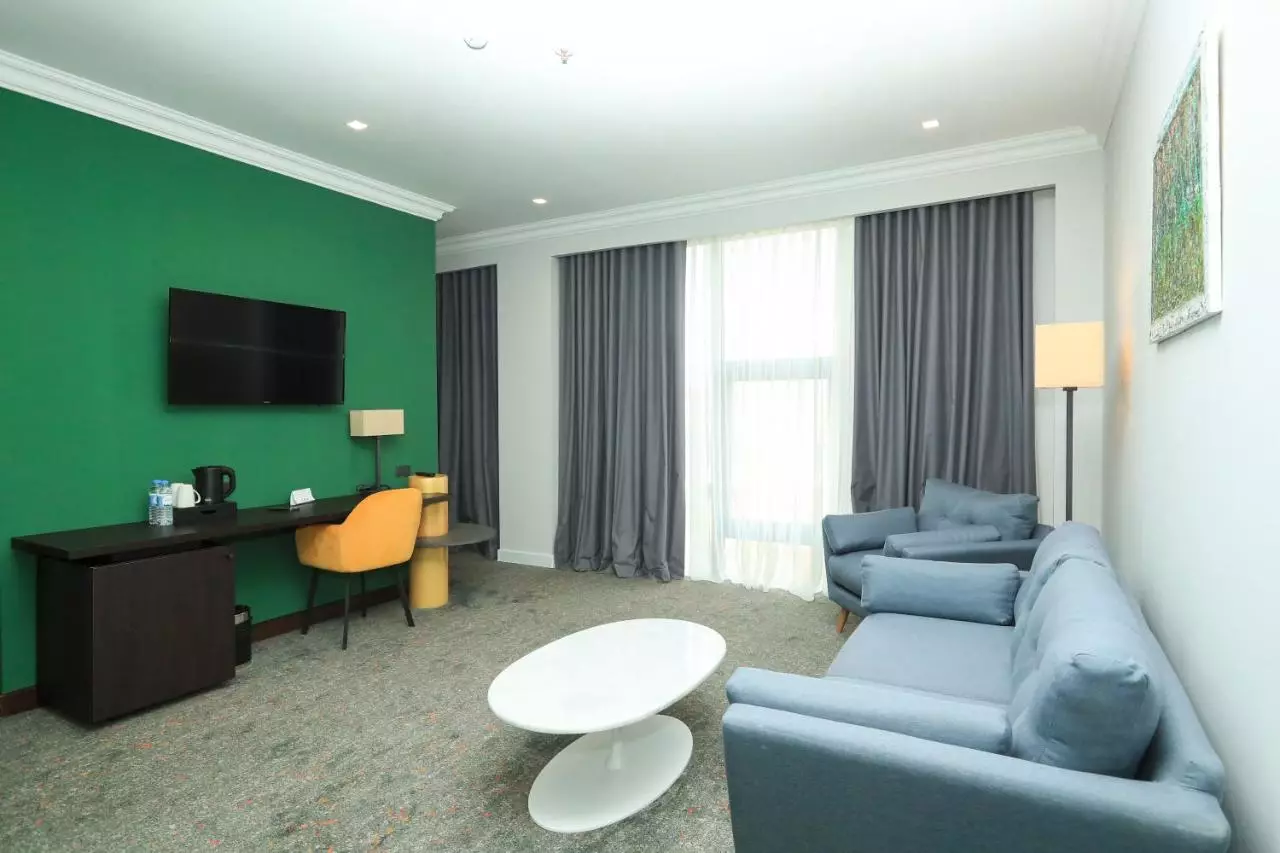 پاین آستوریا تفلیس