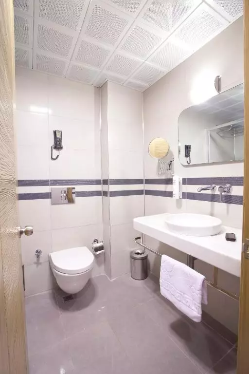 اوراسیا بیچ مارماریس