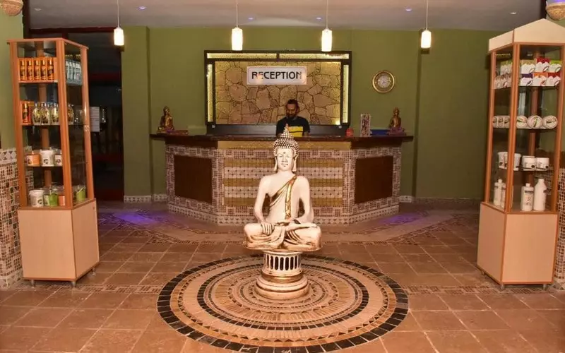 لارینا فامیلی ریزورت آلانیا