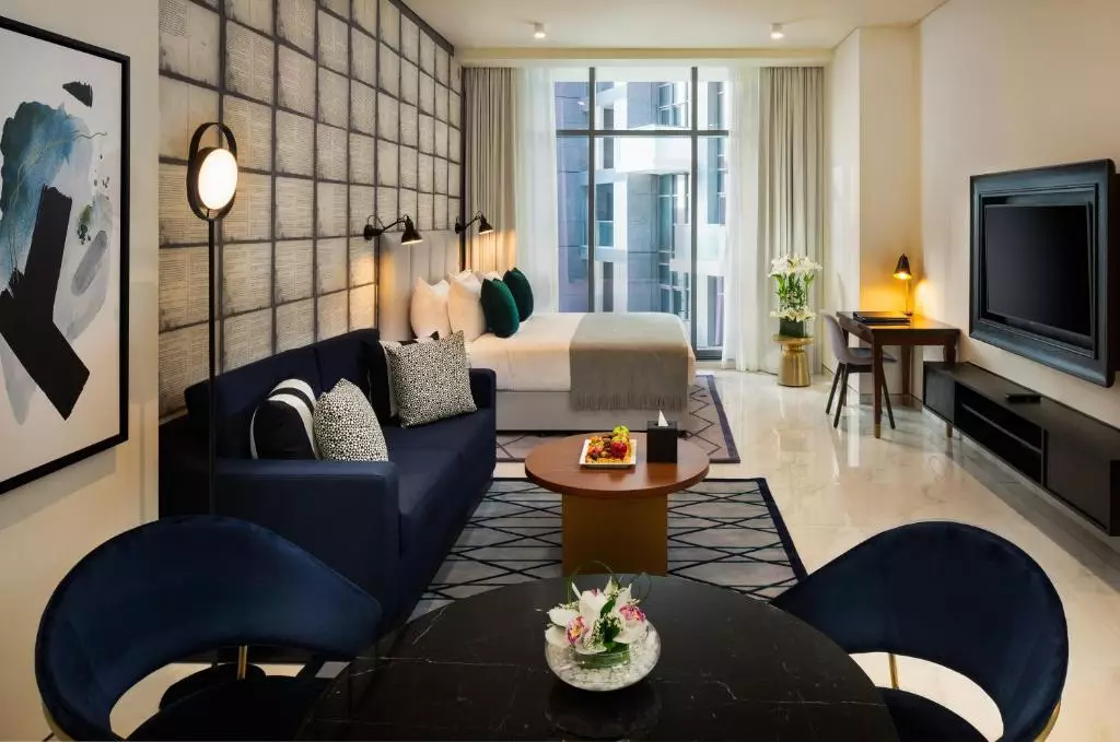 میلینیوم آتریا بیزینس بی دبی