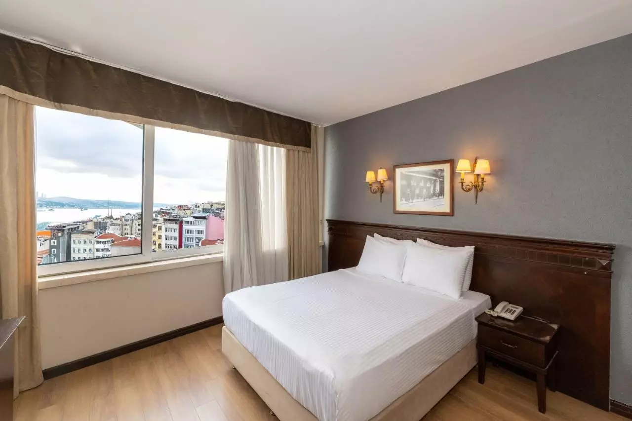 تکسیم پرا رز استانبول