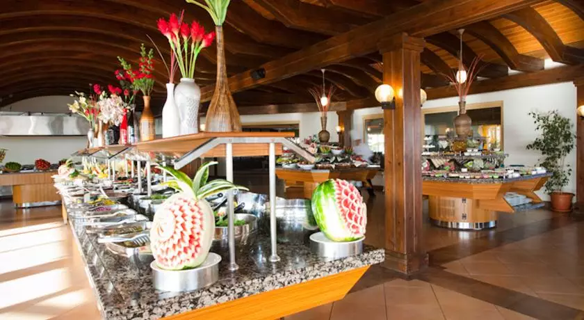 آیدین بی فیموس آنتالیا