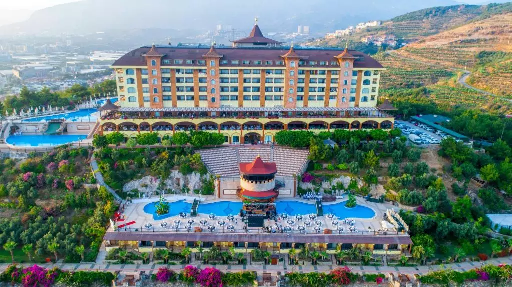 اتوپیا ورلد دولوکس آلانیا