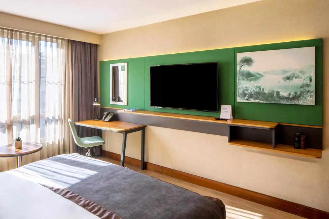 هالیدی این شیشلی استانبول