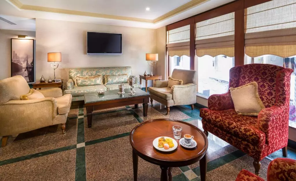 تایتانیک کامفورت استانبول