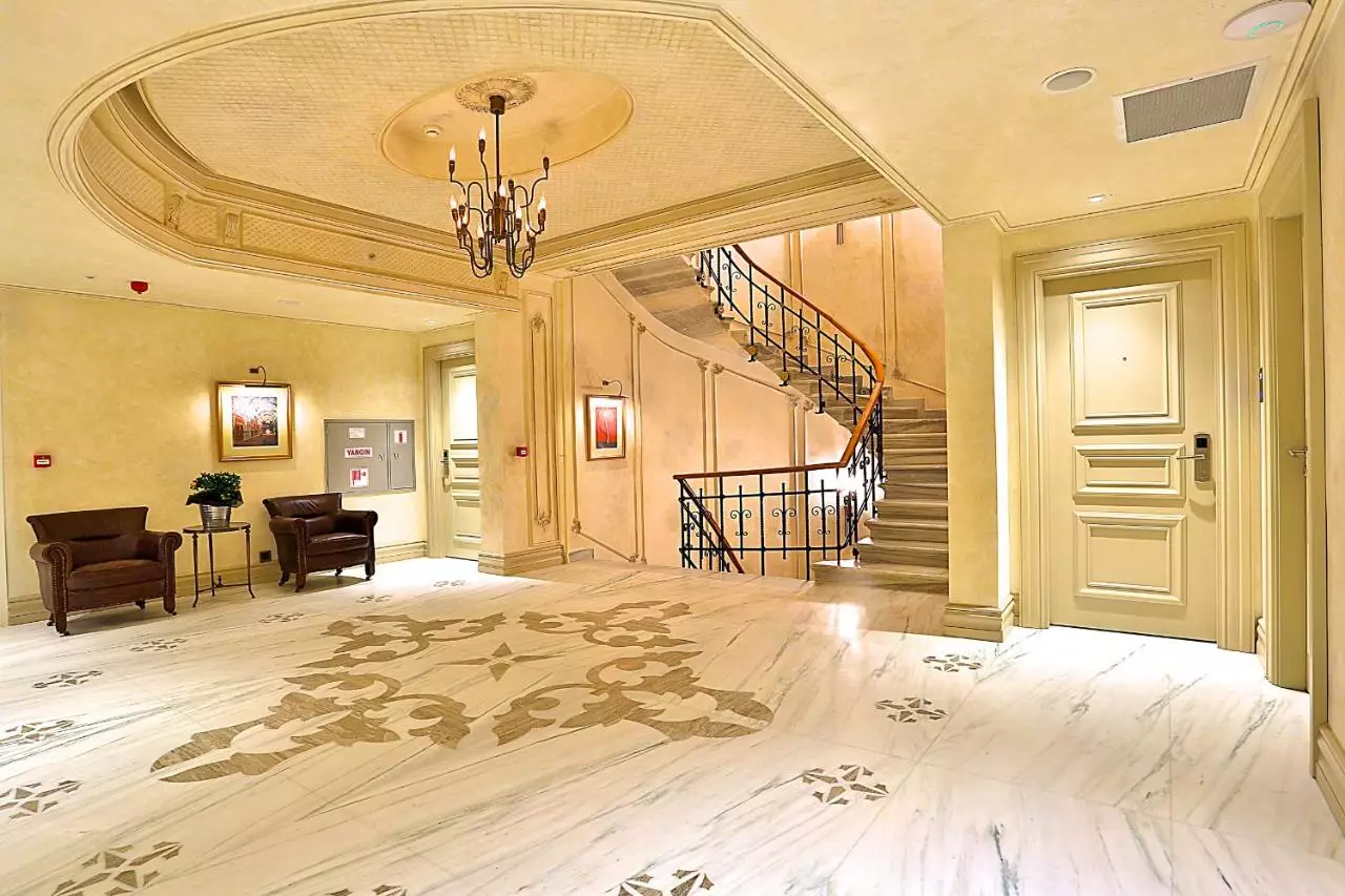 تکسیم لانژ استانبول