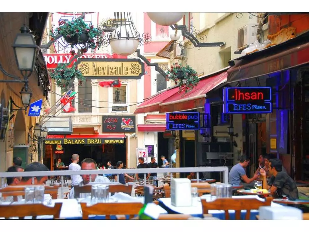 ونوس استانبول