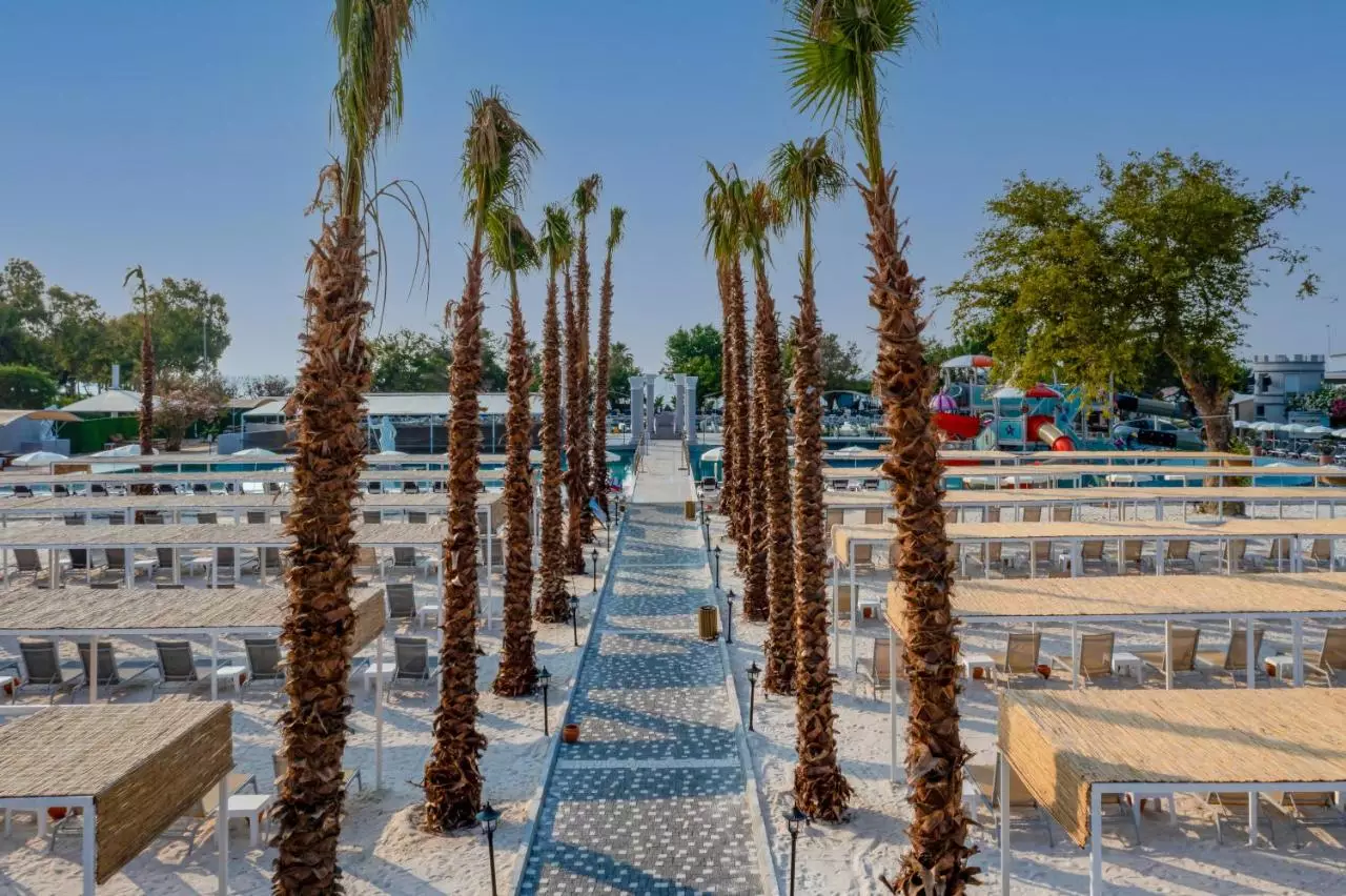 میاروسا کمر بیچ آنتالیا