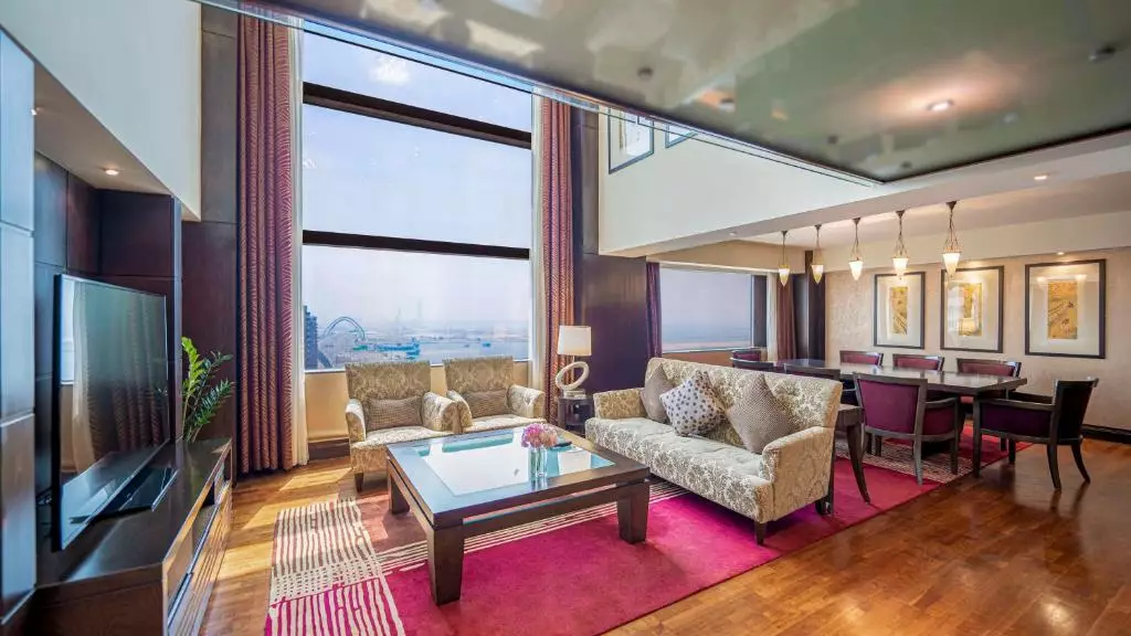 حیات ریجنسی دبی