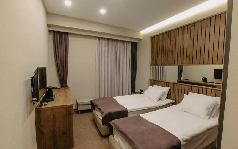 نواس بوتیک تفلیس