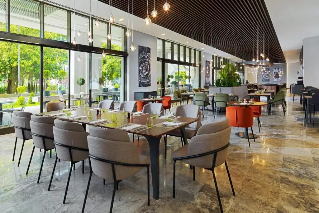 شرایتون باتومی