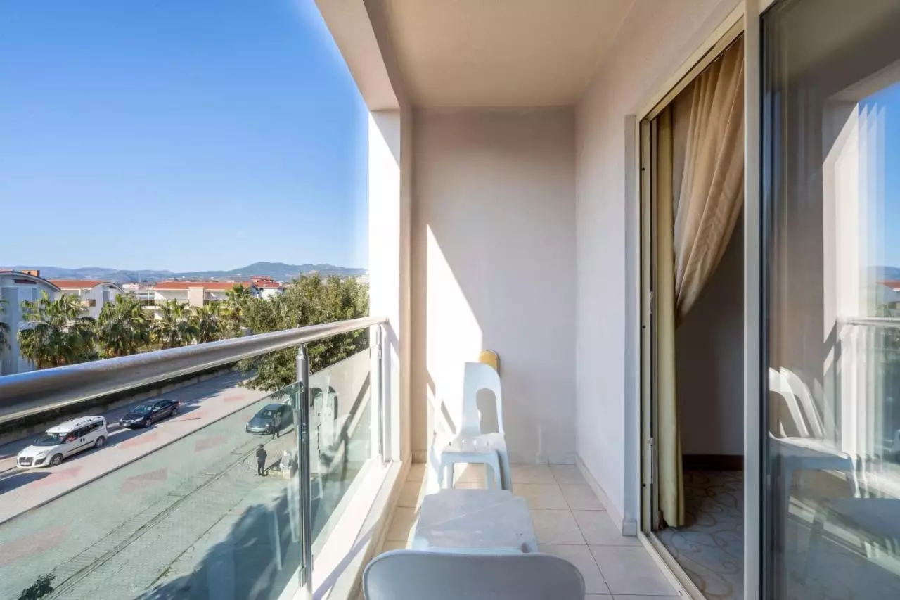 میاروسا کوناکلی گاردن