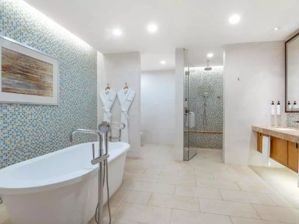 سوئیس اوتل الغریر دبی