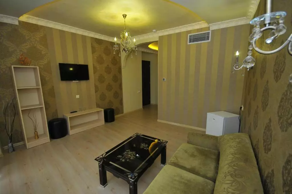 هتل ایبریا باتومی