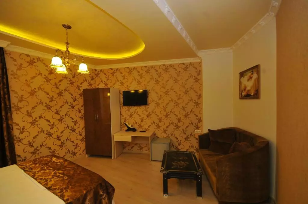 ایبریا باتومی