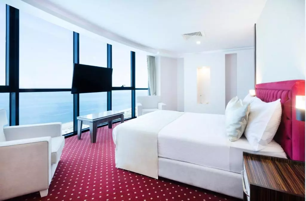 اسکای تاور باتومی