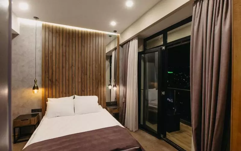 نواس بوتیک تفلیس