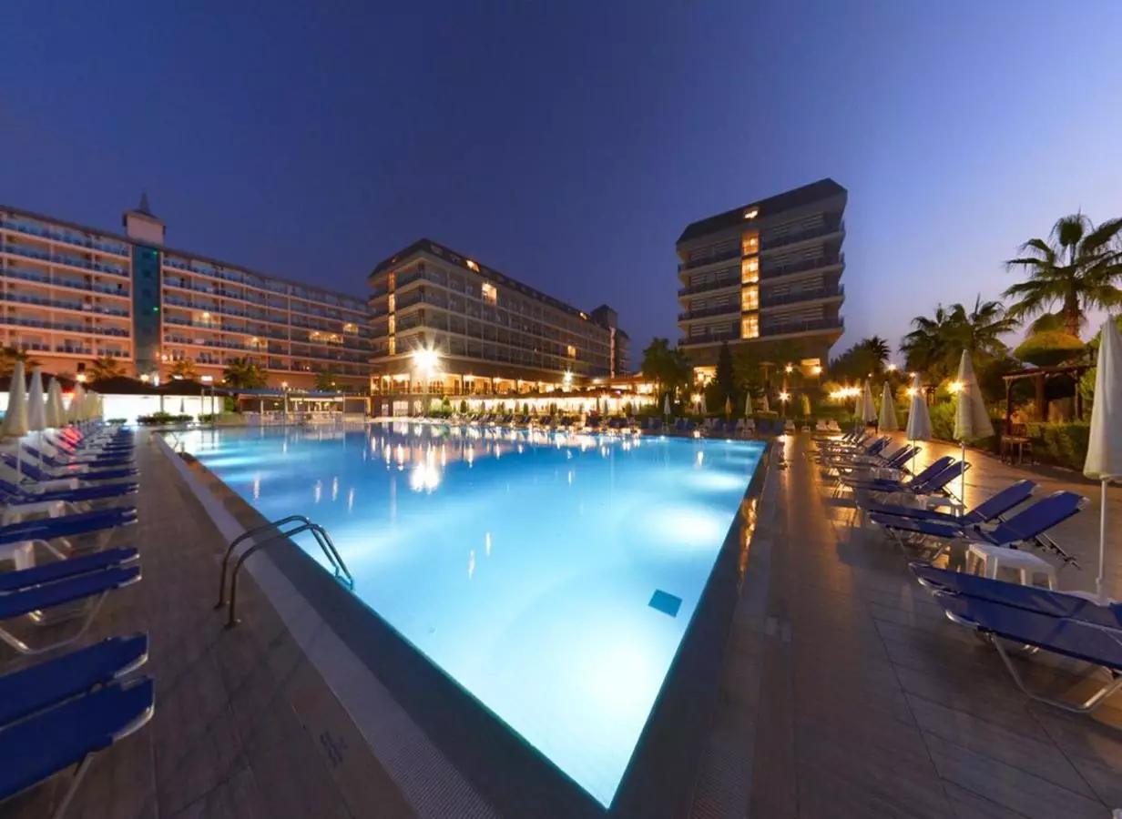 افتالیا آکوا ریزورت آلانیا