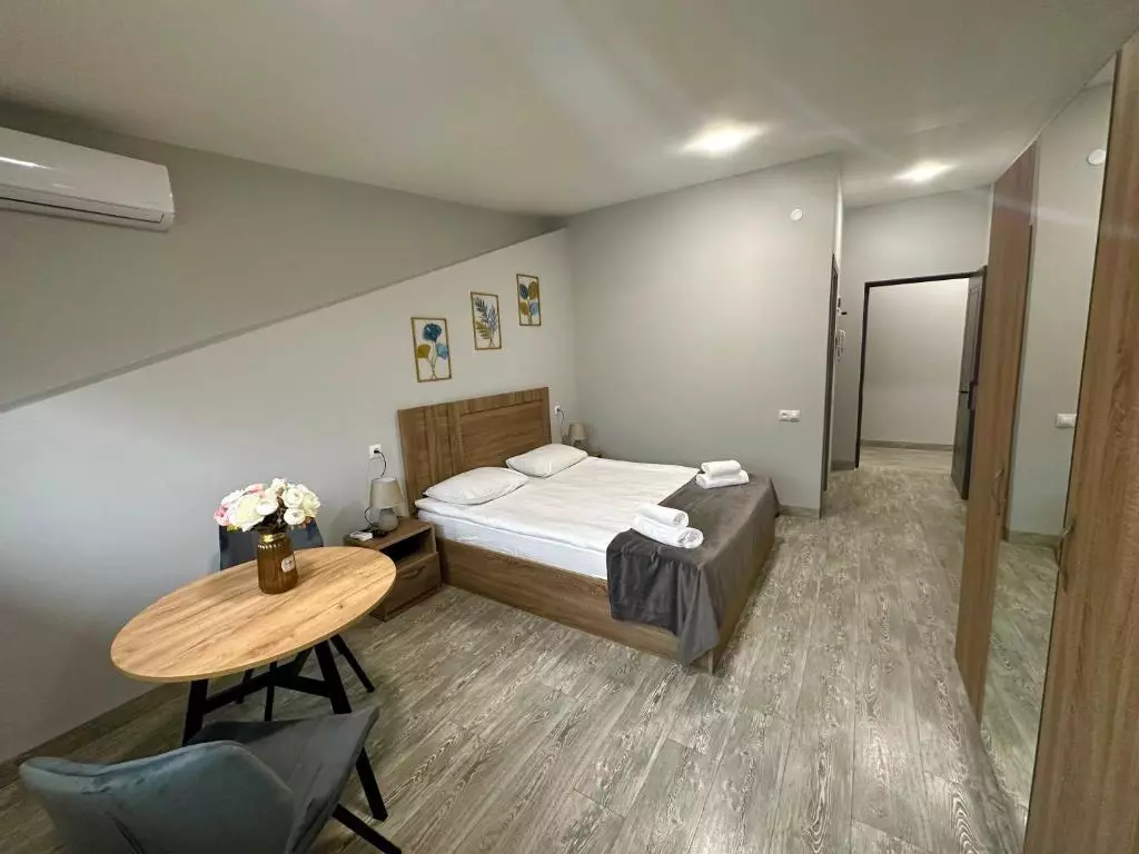 سوفیا سوئیت ایروان