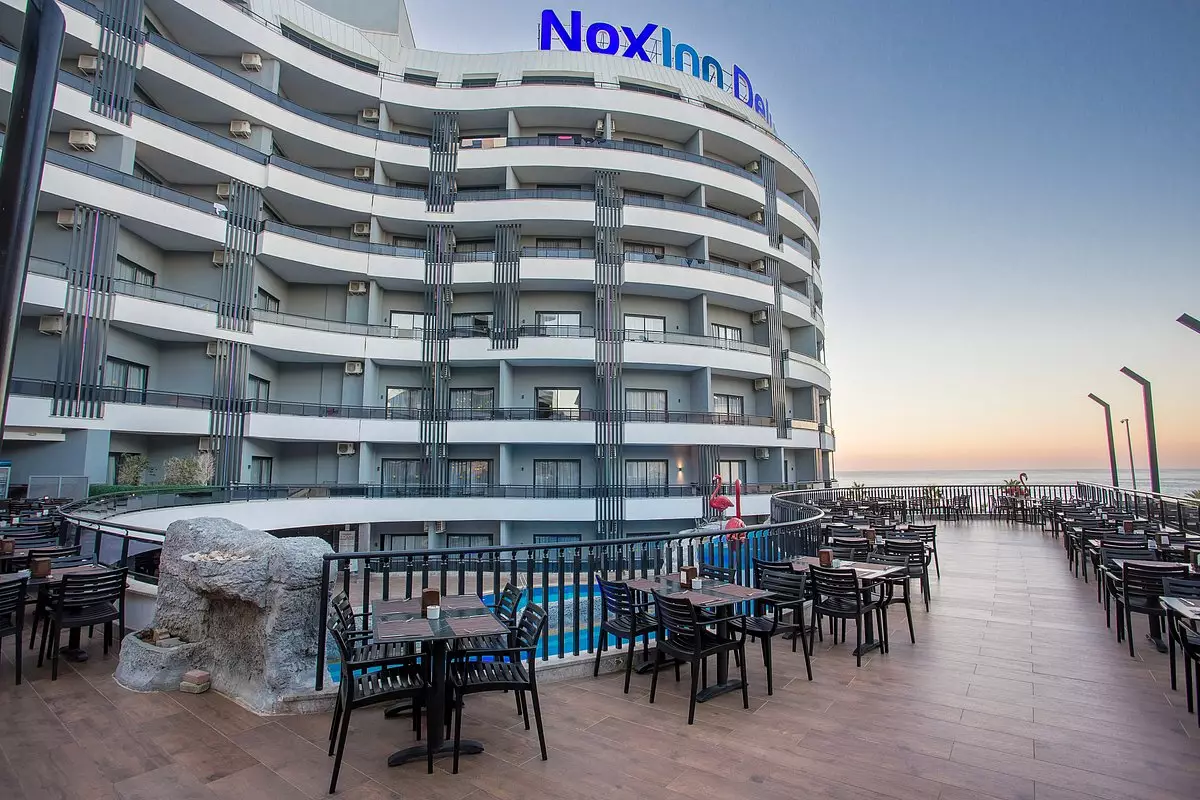 نوکسین دولوکس آلانیا