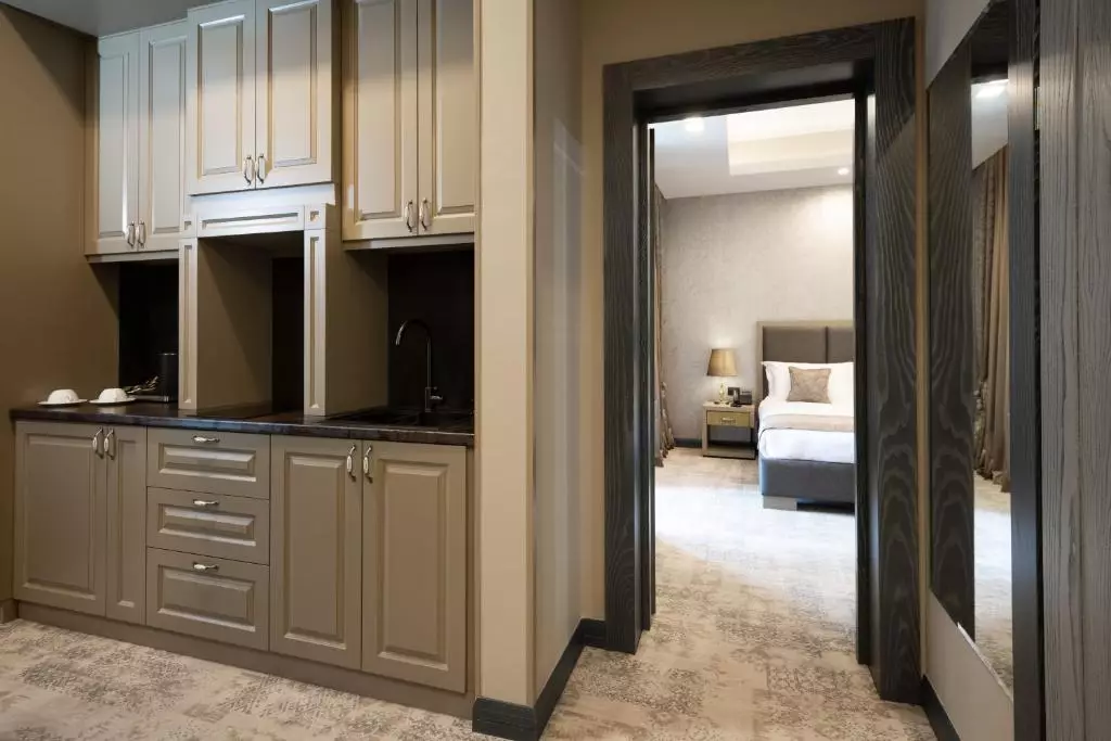 هتل اسفرا بای استلار ایروان