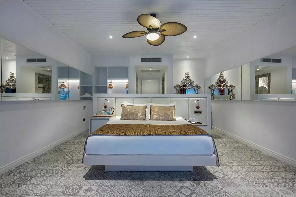 هتل گرانادا لاکچری آنتالیا