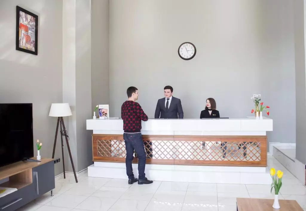 لجند بیزینس باتومی