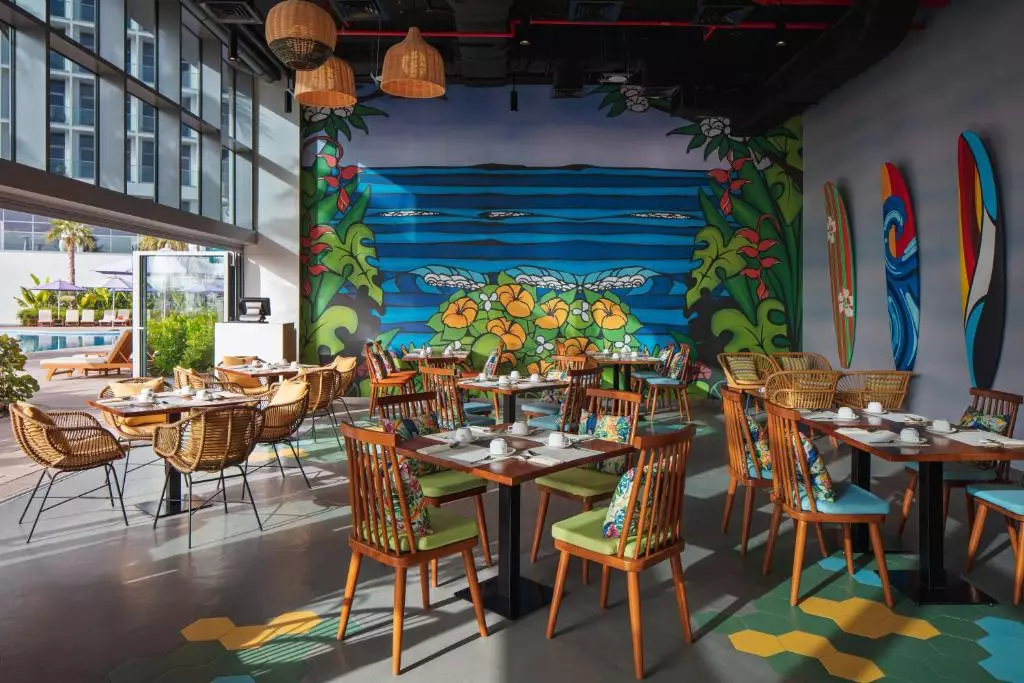 سنتارا میراژ بیچ ریزورت دبی