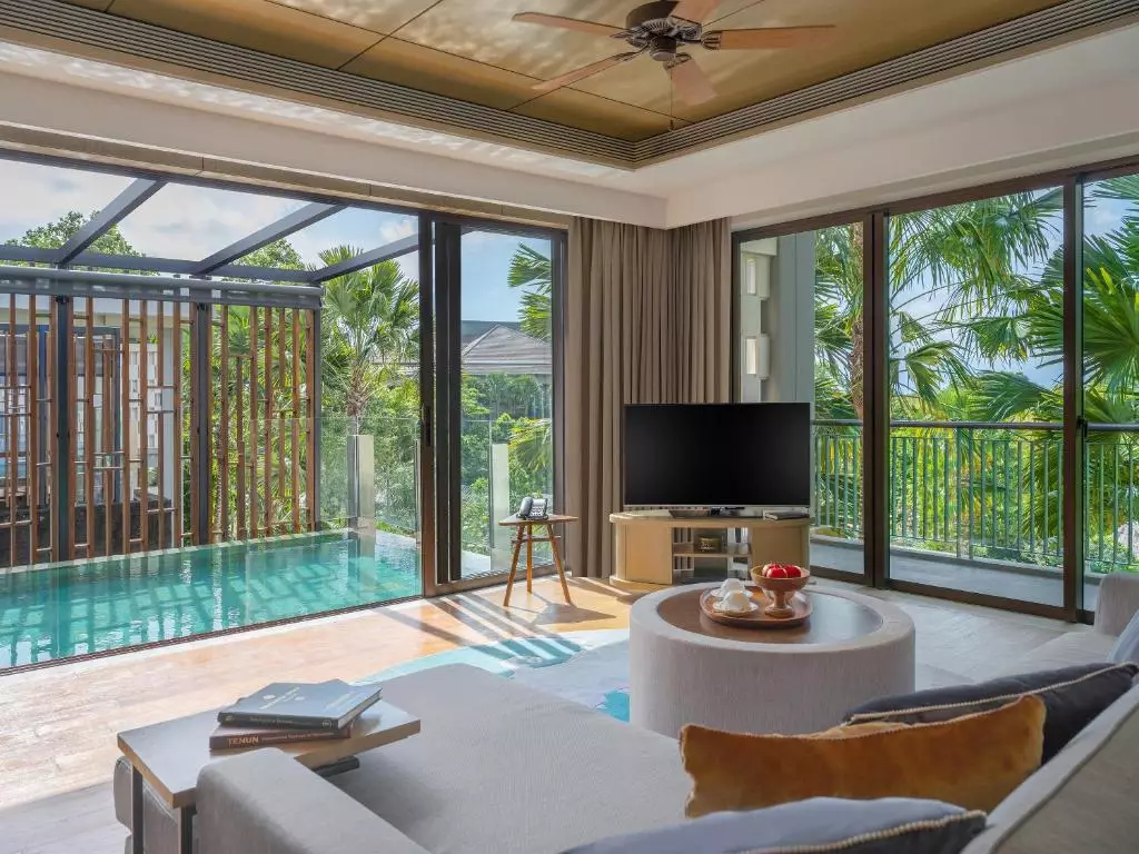 موون پیک ریزورت بالی