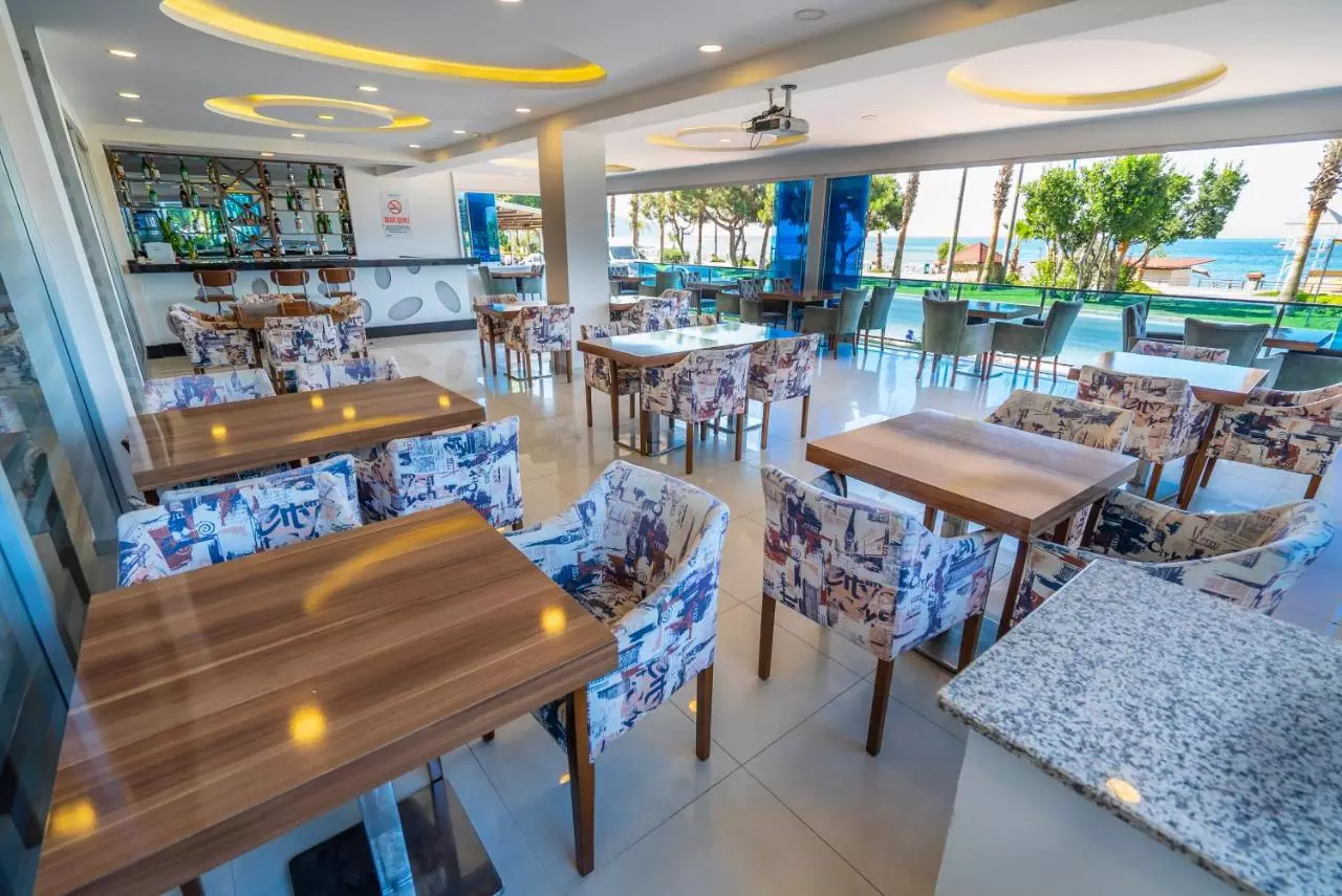 کلئوپاترا لایف