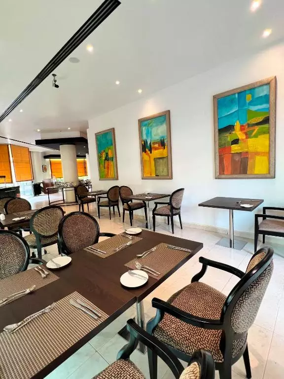 سیتی سیزنز سوئیتز