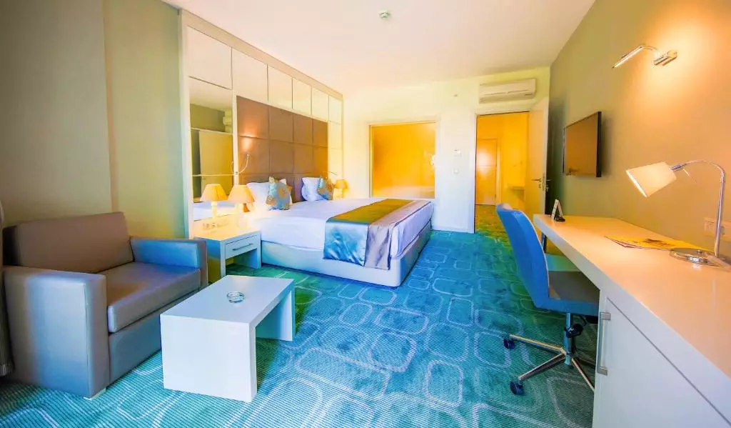 هوروس پارادایس