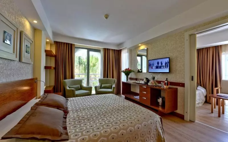 سیده استار بیچ