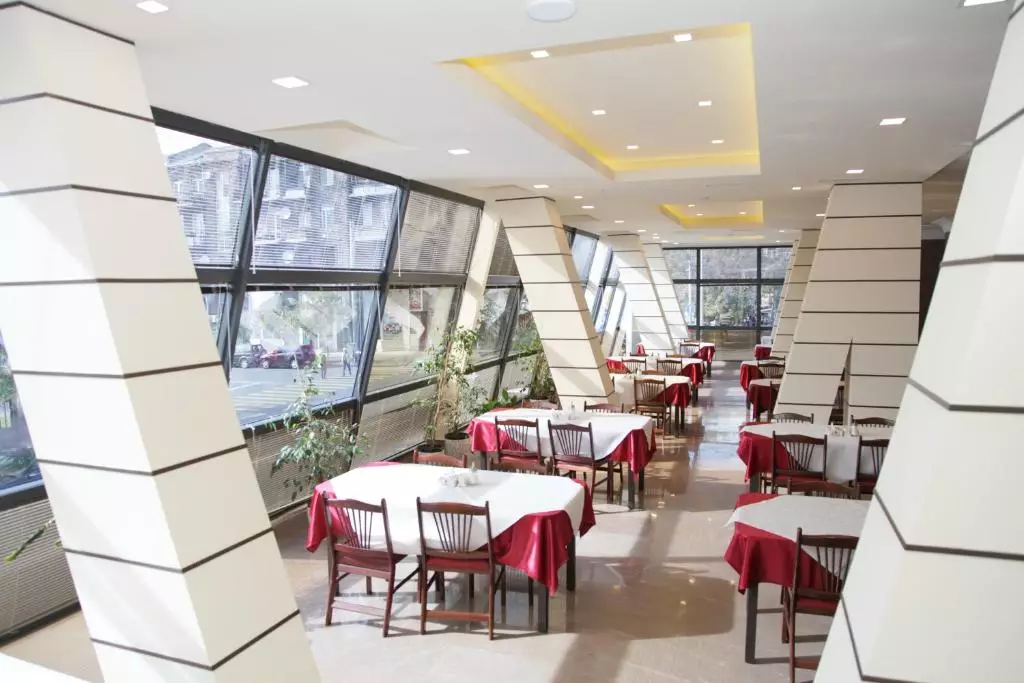 شیراک ایروان