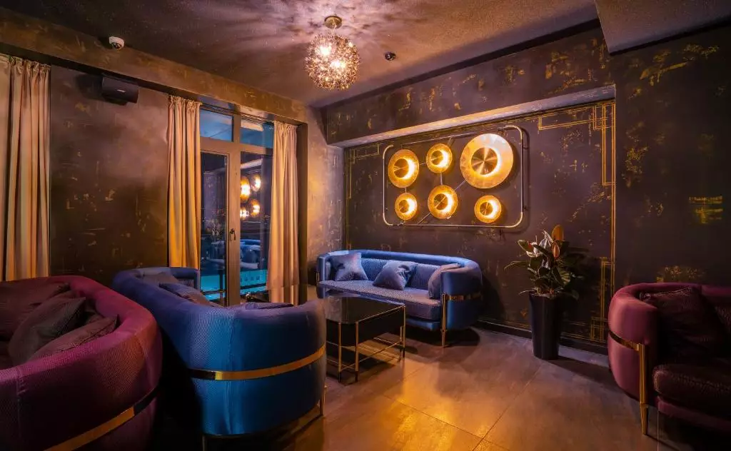 اونیکس تفلیس