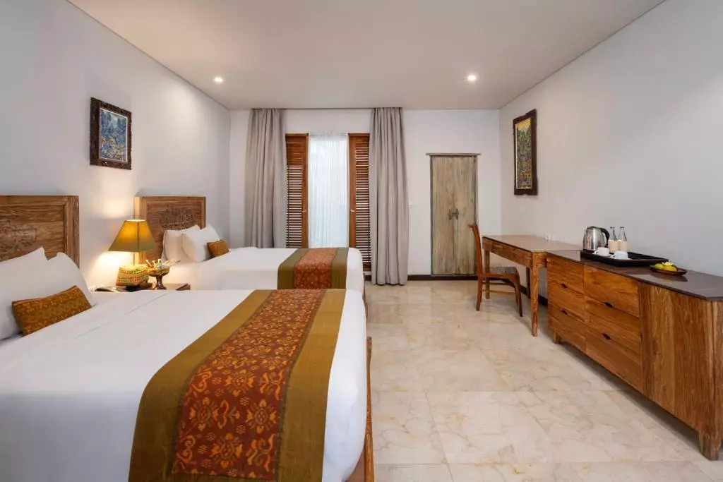 آدیوانا سوارگا لوکا ریچریت ریزورت