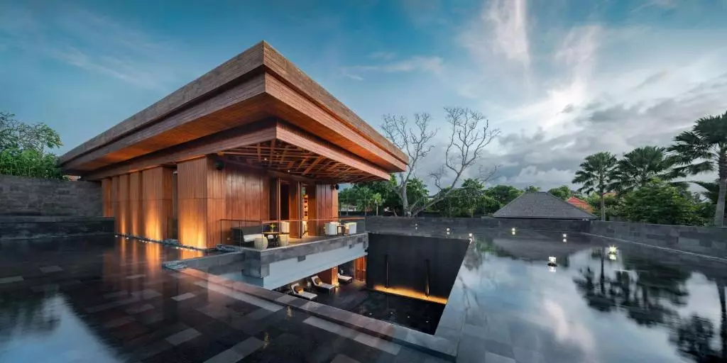 ایندیگو سمینیاک بیچ بالی