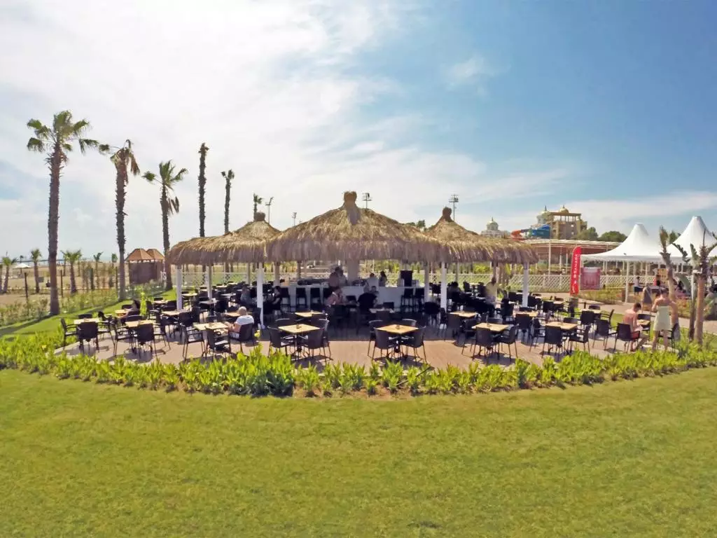 رامادا لارا