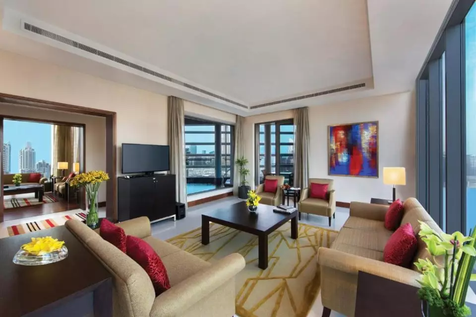 د اوبروی دبی