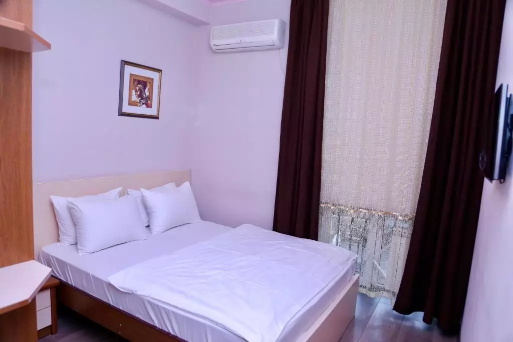 هتل تیست تفلیس