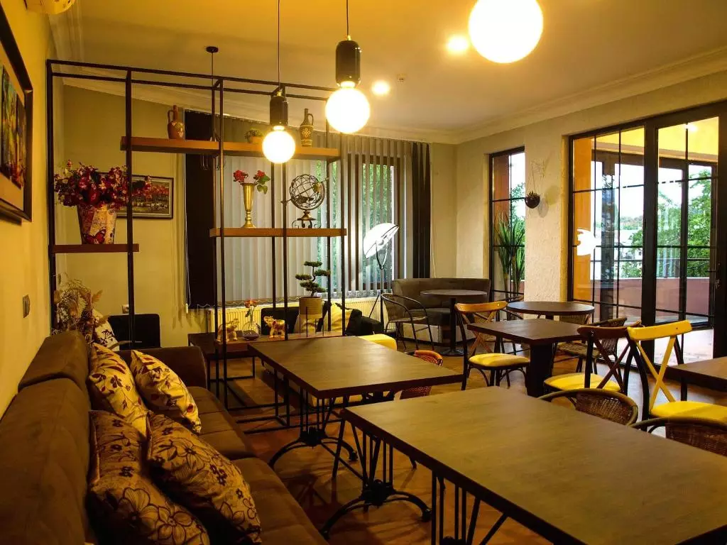 لیوین تفلیس