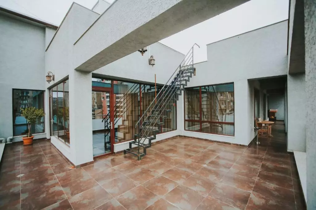 هتل واین پالاس تفلیس