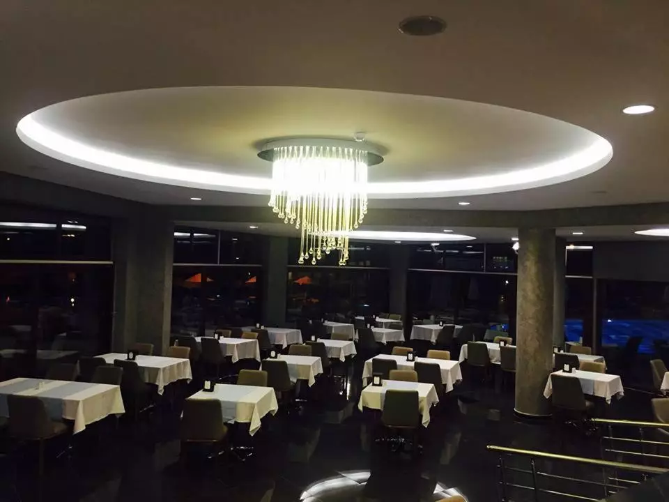 هتل پاشا گاردن بیچ مارماریس