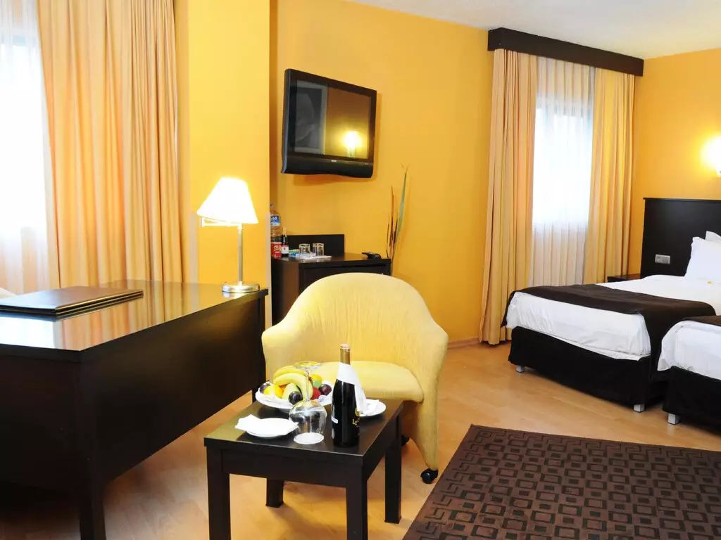 میم استانبول