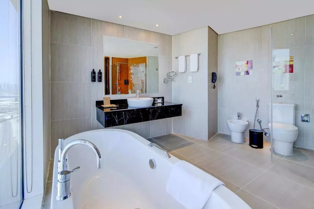 میلینیوم سنترال داون تاون دبی