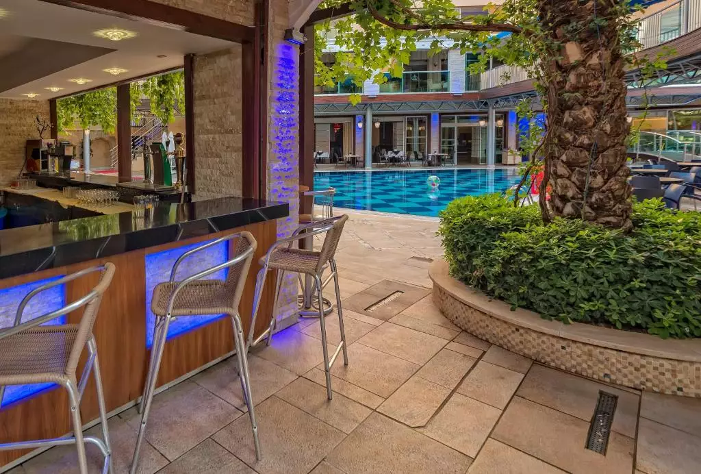 تاچ پریمیر اند اسپا