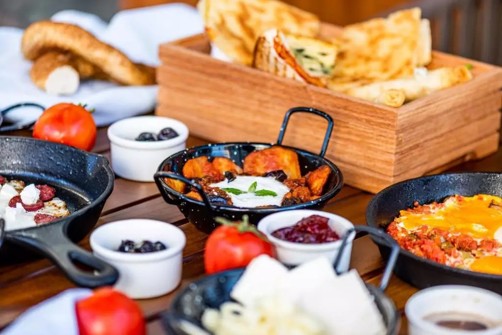 ویندهام دیره دبی